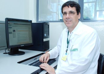 Professor é consultor em periódico internacional